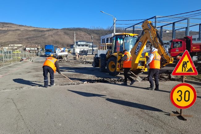 trafic blocat in cluj o strada importanta va fi asfaltata in curand circulatie pe un singur sens si timp de asteptare pentru soferi