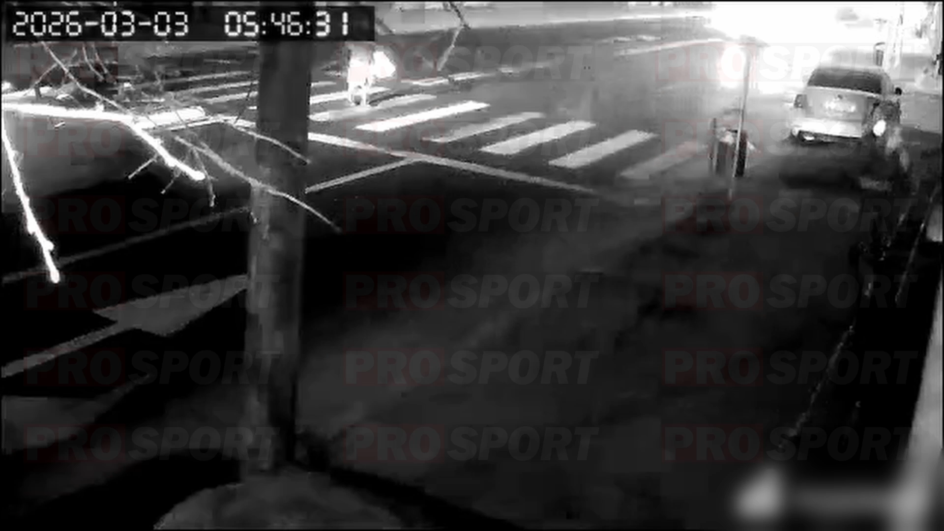 video al accidentului provocat de kader keita jucatorul de la rapid ar fi lovit o femeie de 68 de ani si ar fi parasit locul incidentului