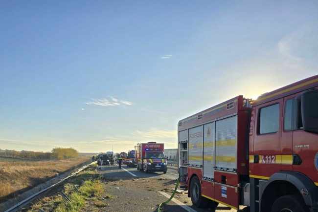 Accident grav pe A2 O persoana a murit alte doua au fost ranite o masina a ajuns pe camp