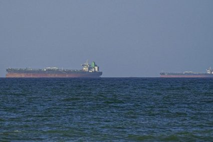 Armata iraniana avertizeaza ca va inchide Marea Rosie daca blocada impusa de Statele Unite continua