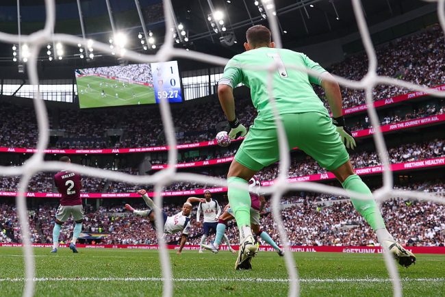 Capitanul indisponibil pana la sfarsitul sezonului Tottenham sufer o pierdere considerabila in lupta pentru salvare