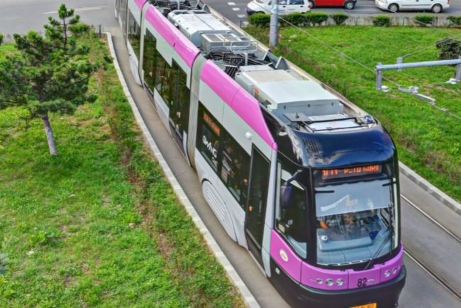 Clujenii nu trebuie sa se mai ingrijoreze pentru transportul in Saptamana Mare Transport public cu program special de Paste inclusiv linii nocturne in Noaptea de Inviere
