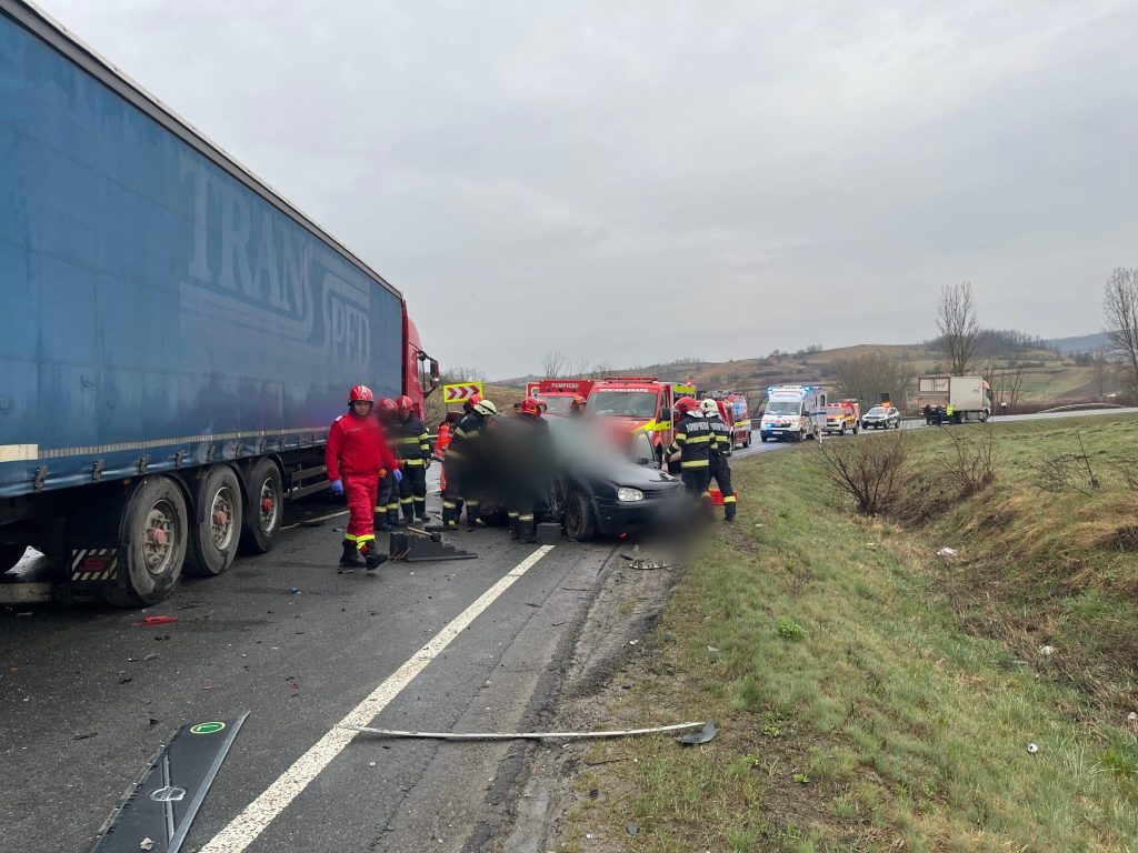 Clujul lovit de tragedii rutiere 14 persoane si au pierdut viata pe drumurile din Cluj iar ultimele zile au fost extrem de dificile