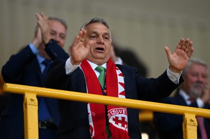Cum fotbalul a contribuit la ascensiunea lui Viktor Orban si ar putea duce la declinul sau