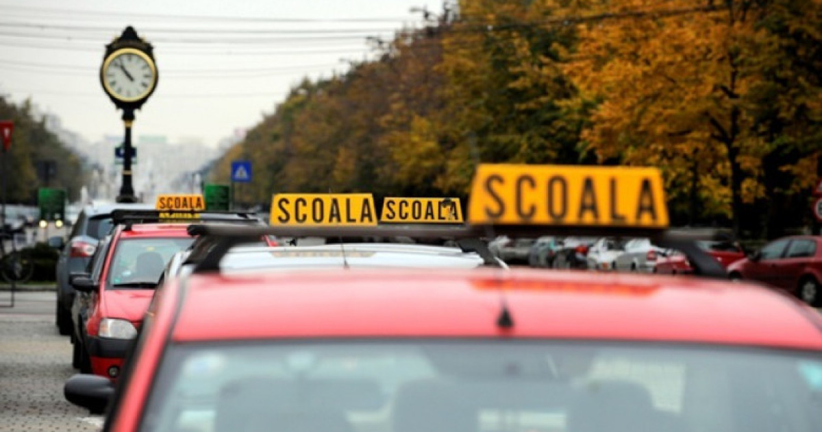 Cum se promova examenul auto la Suceava mituiri si examene trucate Sase instructori trimisi in