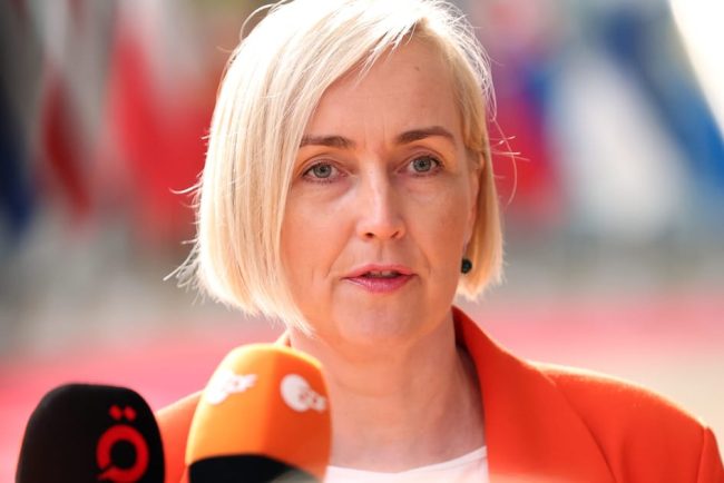 Estonia spune ca Europa ar trebui sa regleze Big Tech in loc sa interzica copiilor accesul la retelele sociale