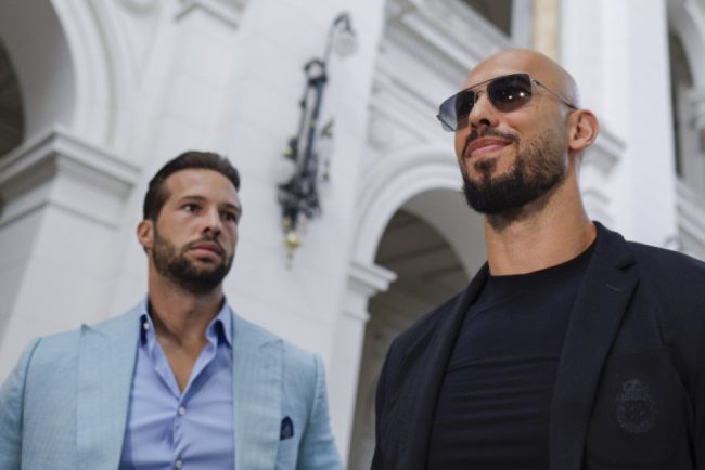 Fratii Tate scapau de sub controlul judiciar Cheltuielile procesului acoperite de statul roman