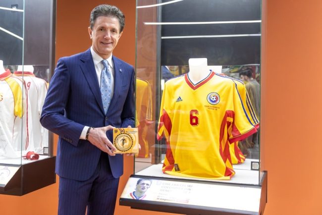 Gica Popescu il indemna pe Gica Hagi sa preia echipa nationala a Romaniei Daca nu acum atunci cand