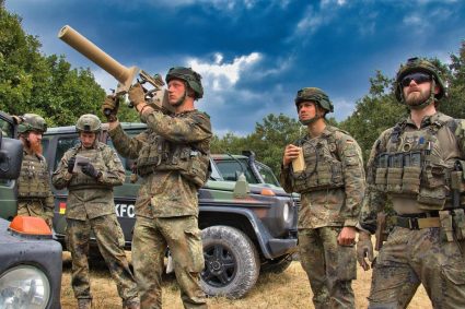 Lege noua in Germania Barbatii germani nu au voie sa paraseasca tara pentru mai mult de trei luni fara aprobarea autoritatiilor militare