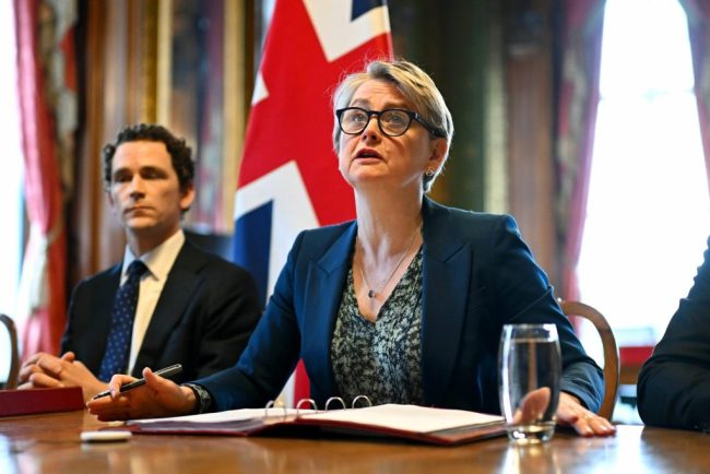 Ministrul britanic de externe declara ca atacurile Israelului asupra Libanului sunt extrem de duntoare