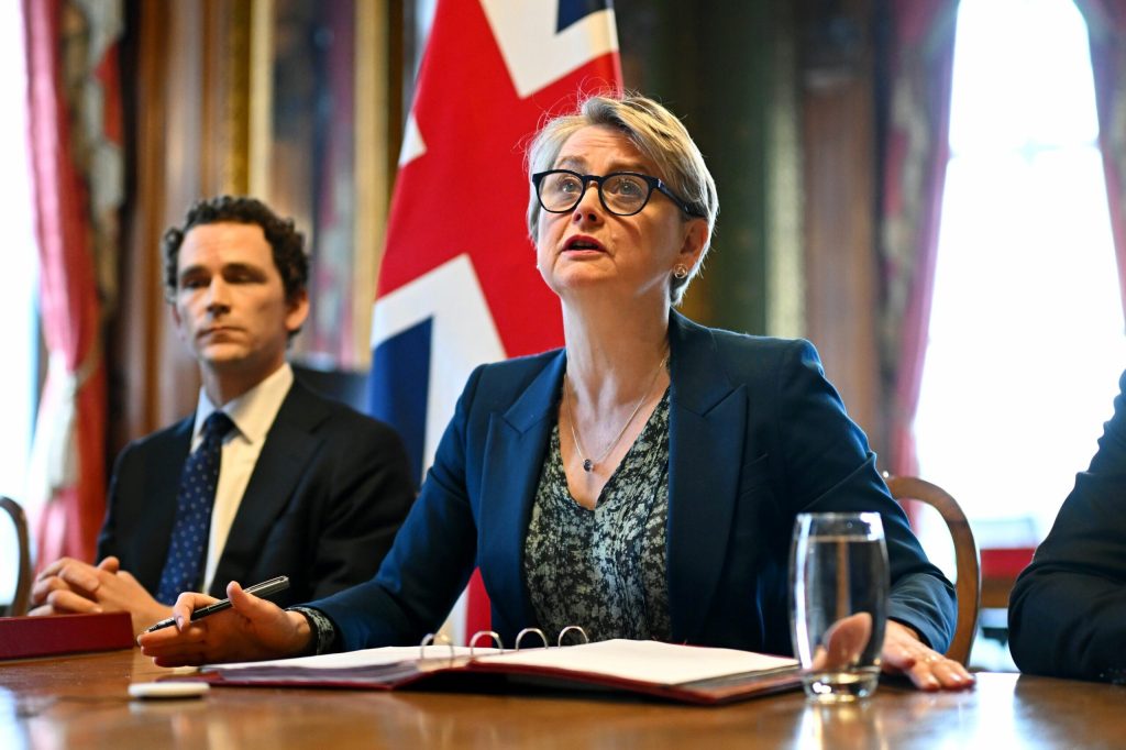 Ministrul britanic de externe declara ca atacurile Israelului asupra Libanului sunt extrem de duntoare