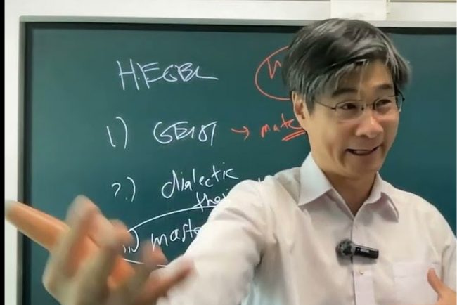 Nostradamusul Chinei prezice sfarsitul razboiului dintre SUA si Iran