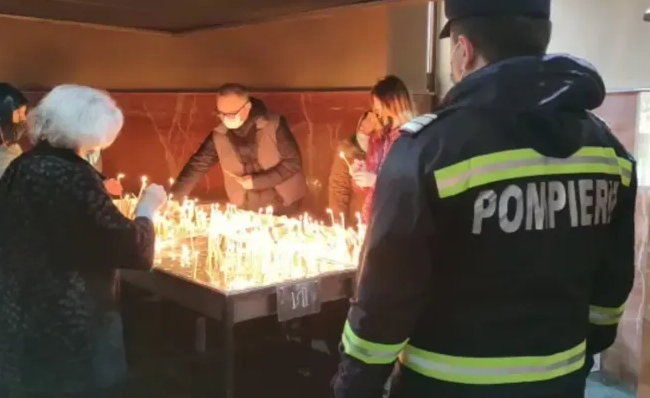 Peste 100 de pompieri vor fi desfasurati de Paste in Cluj Masuri speciale pentru siguranta credinciosilor