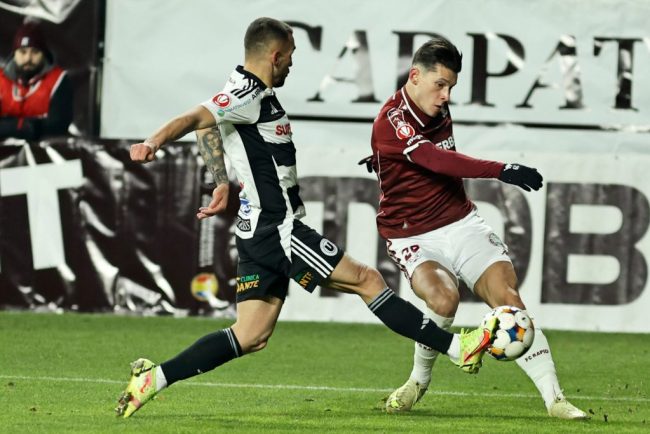 Rapid Universitatea Cluj duminica la ora 2030 Duelul celor mai buni golgheteri ai sezonului