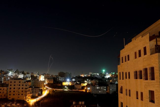 Razboiul din Orientul Mijlociu ziua 38 Atacuri reciproce intre Israel si Iran Axios SUA Iran si mediatorii lucreaza pentru un armistitiu de 45 de zile