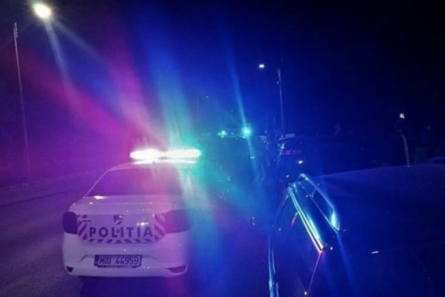 Un clujean a fost oprit in trafic pentru un control de rutina iar politistii au gasit o arma ilegala in masina voia sa mearga la vanatoare