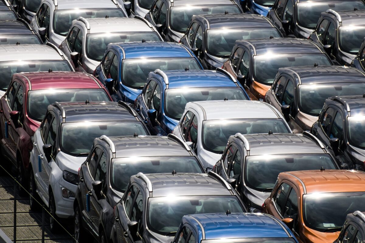 Un senator american sugereaza interzicerea automobilelor din China