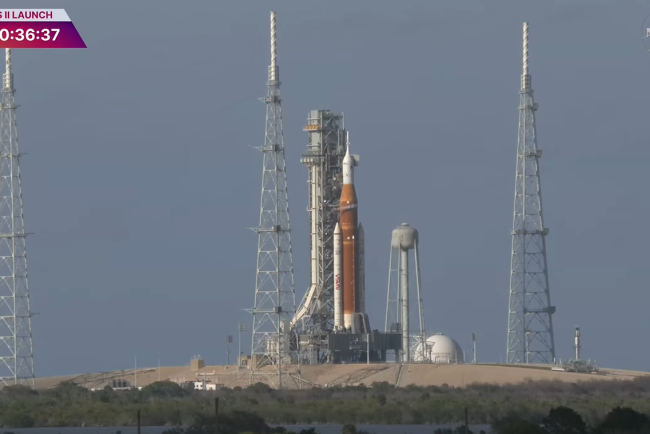 Zborul rachetei Artemis II spre Luna NASA anunta probleme cu putin timp inainte de lansare