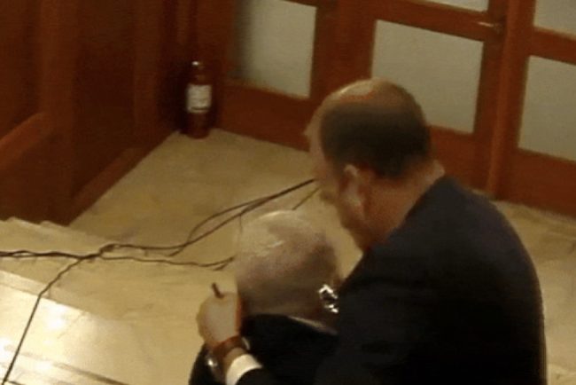 A inceput procesul in Parlament intre Dan Vilceanu si Florin Roman la doi ani dupa incident