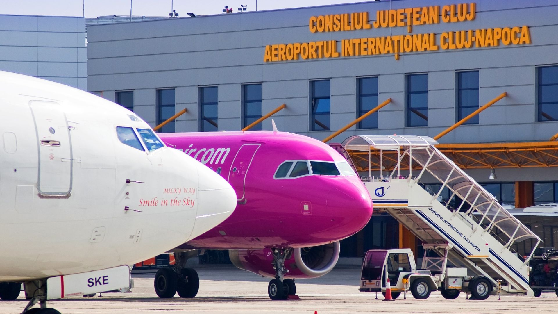 Aeroportul din Cluj cauta inginer Oferim un post vacant bine remunerat la unul dintre cele mai importante aeroporturi din tara