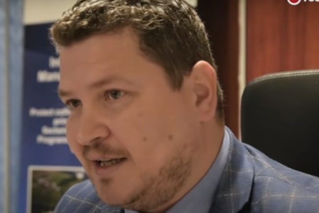 Animalul politic de la Apele Romane a fost condamnat Petru Avram a trimis echipamentele statului pe terren