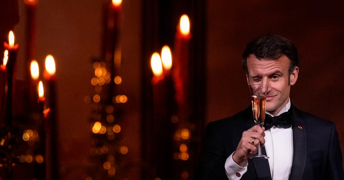 Ascensiunea si caderea vie tilor amoroase ale presedintilor francezi