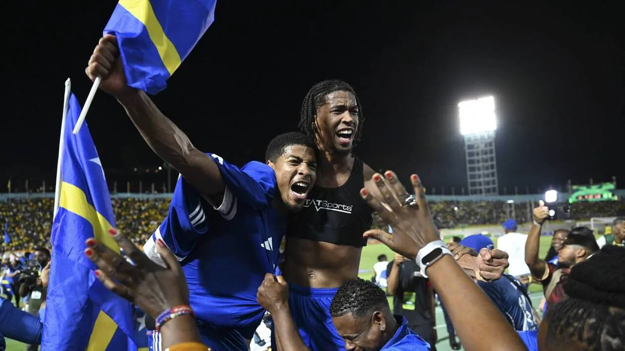 Curacao ramane fara antrenor cu o luna inainte de Cupa Mondiala Dick Advocaat favorit sa revina la 78 de ani