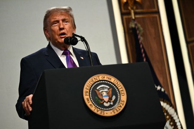 Decizia cruciala a lui Trump referitoare la inteligenta artificiala ar putea fi facuta publica chiar joi