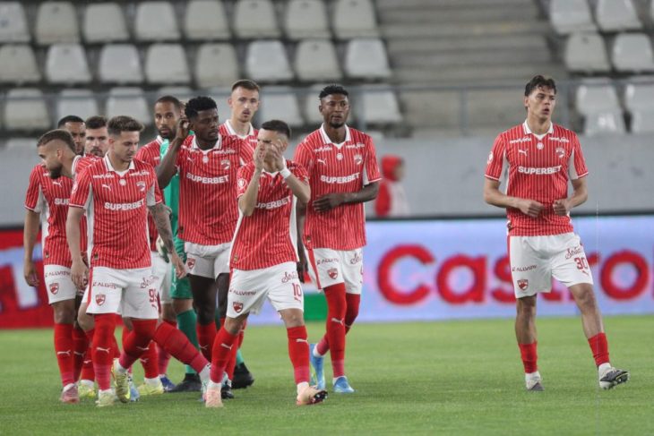 Derby cu Europa pe masa Dinamo si FCSB se intalnesc intr un meci esential