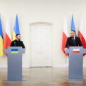 Fisuri intre Varsovia si Kiev Presedintele Poloniei vrea sa i retraga lui Zelenski o distinctie