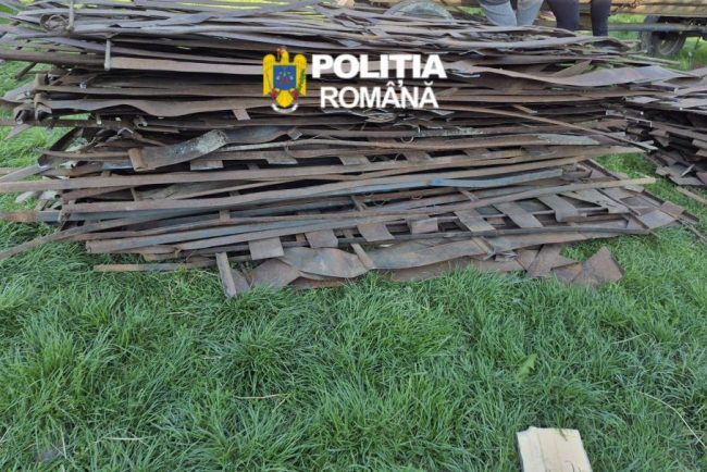 Neamt Parazapezile de pe calea ferata au fost furate Un barbat a fost prins