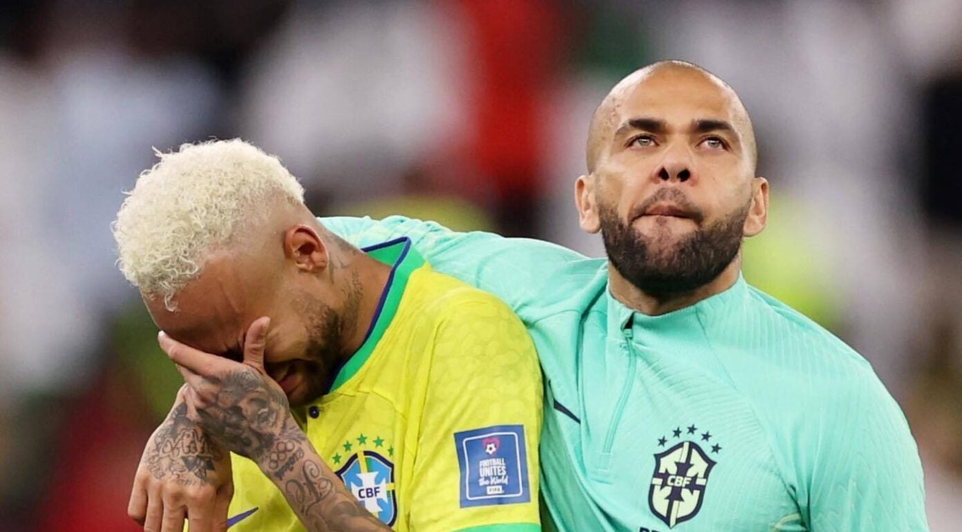 Neymar s a accidentat din nou dupa convocarea la Mondial Brazilienii au anuntat starea starului