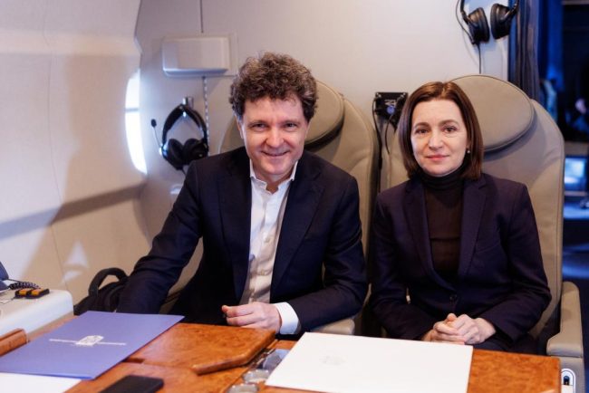Nicuzor Dan si Maia Sandu au plecat impreuna spre Armenia pentru a participa la summitul