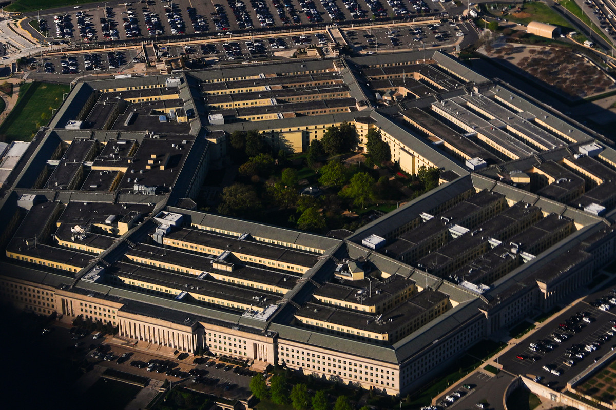 Noua echipa de lucru a Pentagonului se mobilizeaza sa introduca instrumente AI avansate in cele mai sensibile retele ale Americii