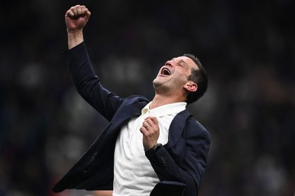 Presa italiana il elogiaza pe Chivu dupa castigarea titlului De la cea mai intunecata noapte la victorie