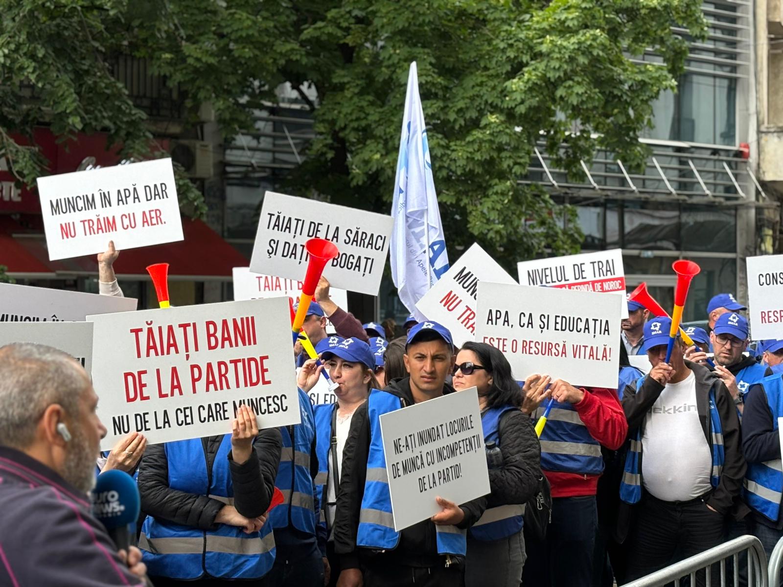 Protest al sindicalistilor de la Apele Romane in Bucuresti Care sunt revendicarile acestora
