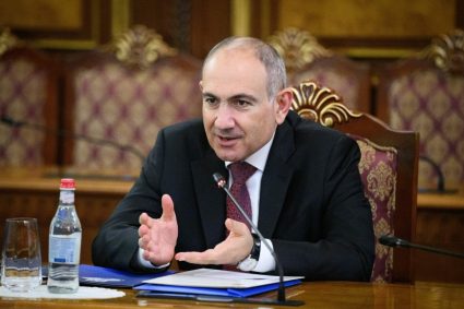 Rusia intenționează să organizeze trimiterea a 100.000 de persoane într-o țară pentru a vota împotriva unui candidat.