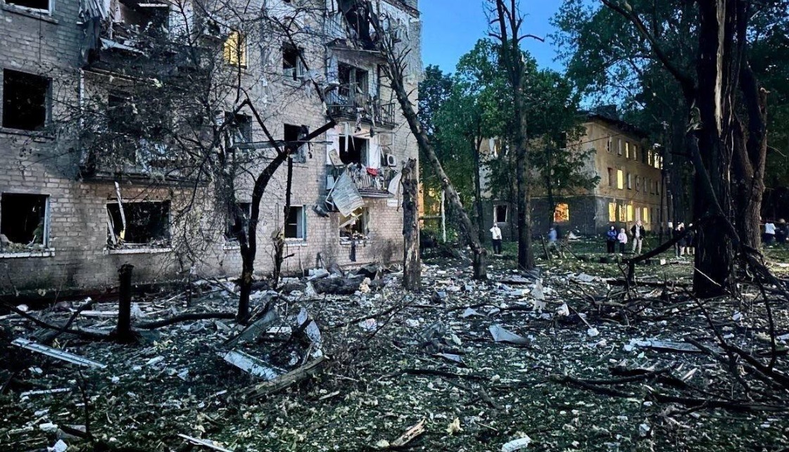 Rusia lanseaza unul dintre cele mai ample atacuri aeriene asupra Ucrainei Peste 500 de drone si zeci de rachete au vizat opt regiuni