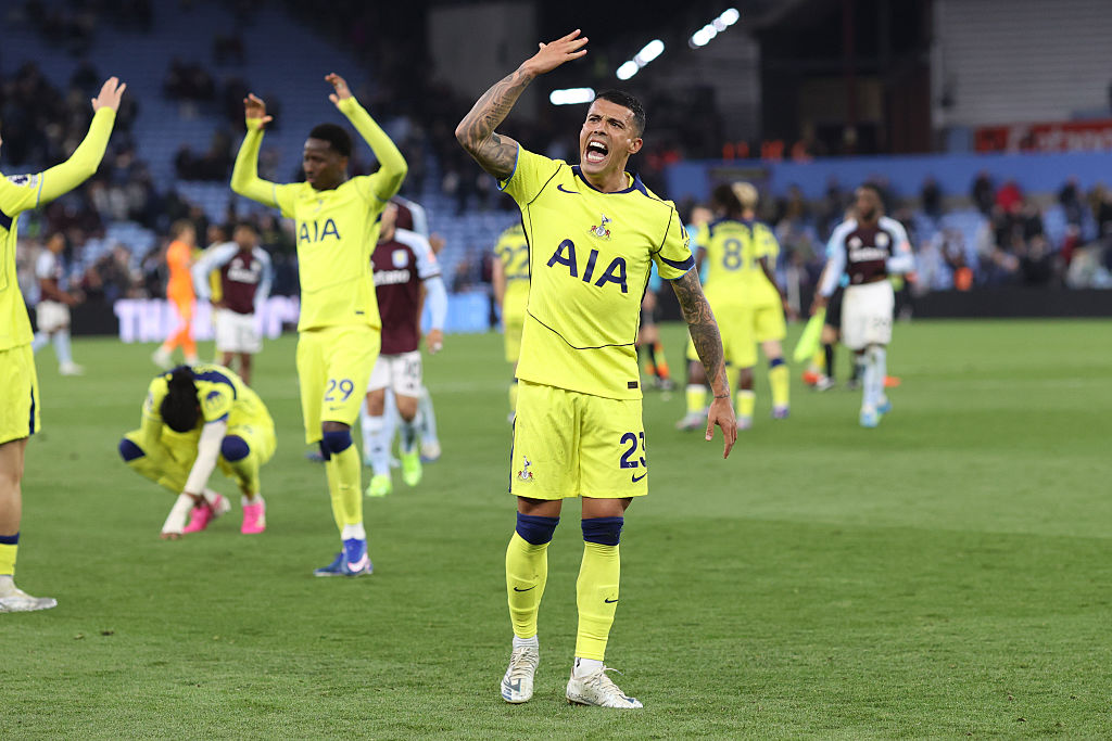 Tottenham respira usurat dupa victoria de pe Villa Park Dragusin a urmrit de pe banca salvarea temporara