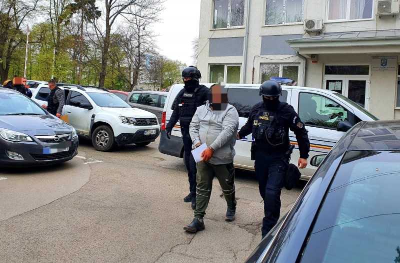 Un barbat din Cluj a fost arestat preventiv dupa ce a incalcat ordinul de protectie care ii interzicea orice contact cu victima