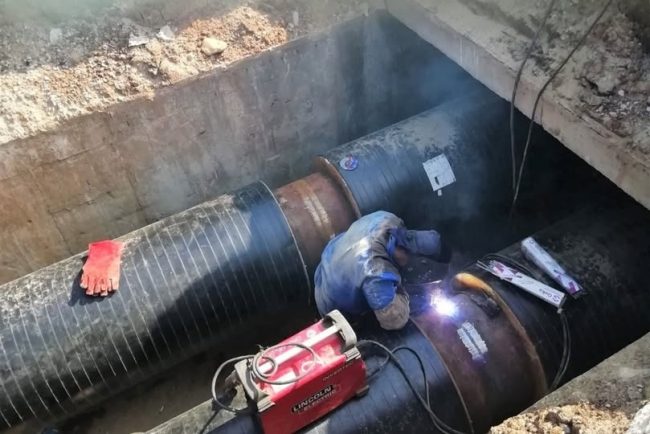 Un important oras din Romania va ramane fara apa calda timp de o saptamana din cauza lucrarilor esentiale la reteaua de termoficare