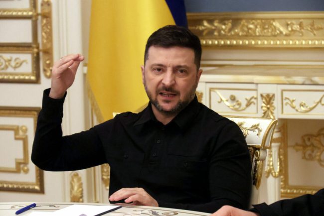 Zelenski anunta desfasurarea de activitati la granita cu Belarus si avertizeaza ca Ucraina este pregatita sa raspunda