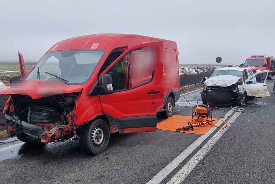 accident teribil in cluj motociclist in stop cardiac si respirator dupa o coliziune puternica cu o autoutilitaria mobilizare de urgenta a autoritatiilor