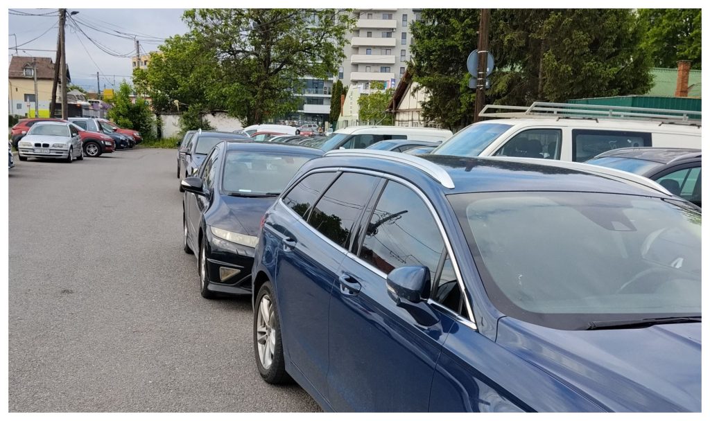 haos intr o parcare din cluj napoca patru soferi au obstruc accesul pentru autovehicule