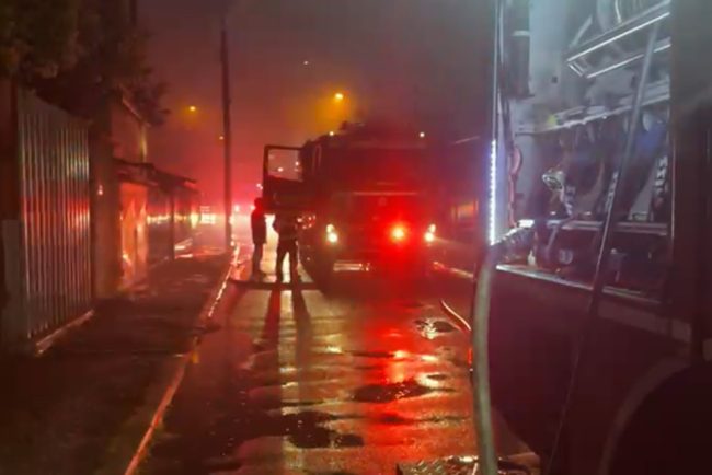 incendiu de mari dimensiuni in capitala autoritatile au emis un mesaj ro alert