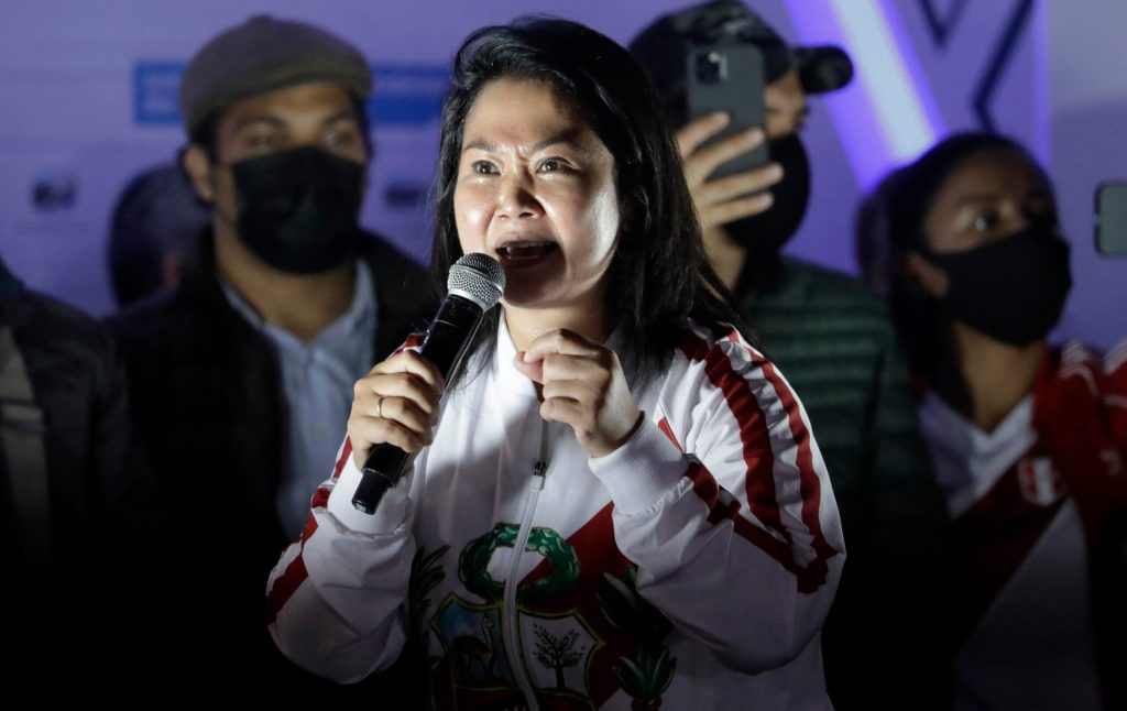 peru se pregateste pentru votul din 7 iunie fujimori si sanchez se confrunta in turul doi al alegerilor prezidentiale