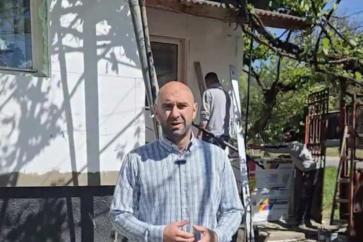 video zeci de case dintr o comuna din cluj vor beneficia de reabilitare energetica izolatie feronerie termopan si panouri fotovoltaice finantate din fonduri europene