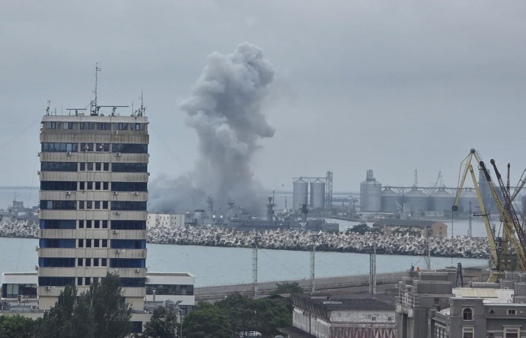 Ambasada Rusiei acuza Ucraina dupa explozia dronei maritime din Portul Constanta