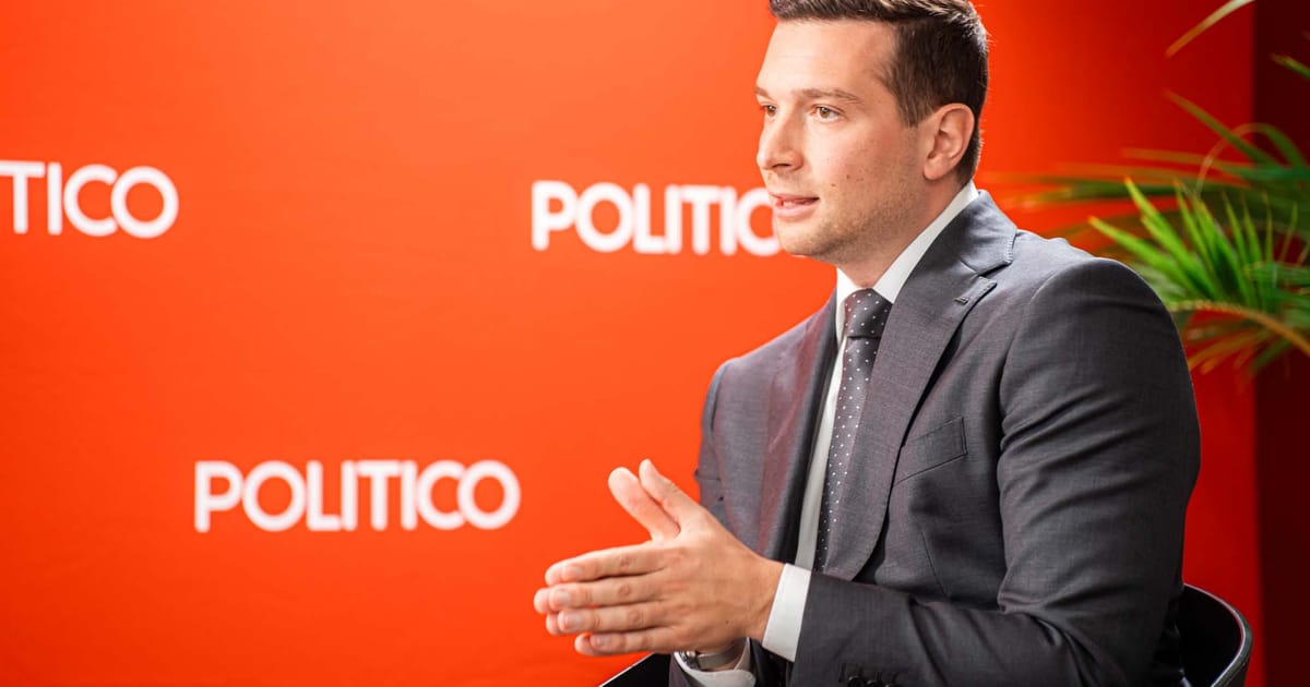 Candidatul de extrema dreapta din Franta respinge sprijinul lui Trump
