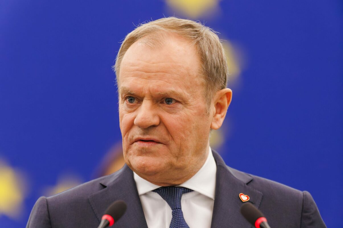 Donald Tusk cere tarilor NATO sa abordeze in mod serios provocarile Rusiei dupa incidentul cu drona din Galati